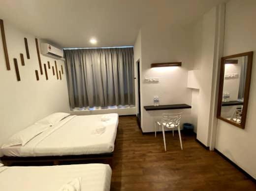 Kuching Hotel Eksteriør billede