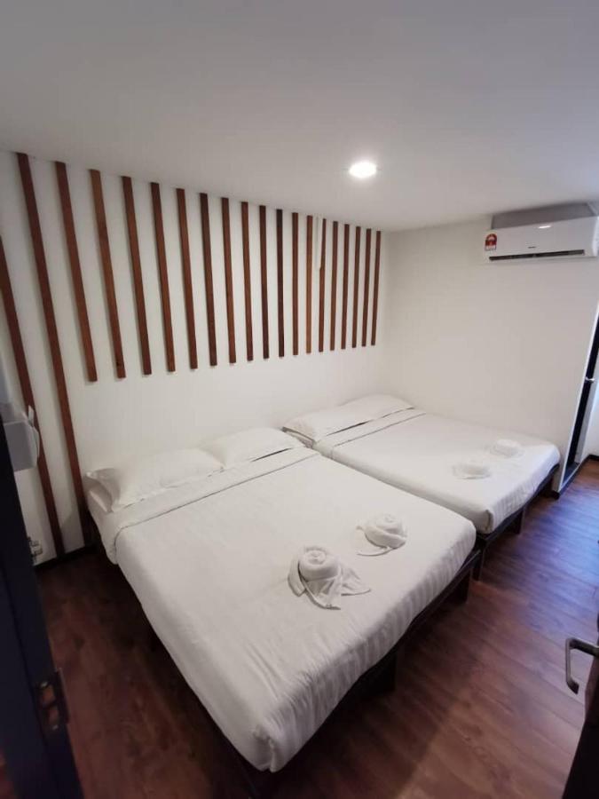 Kuching Hotel Eksteriør billede